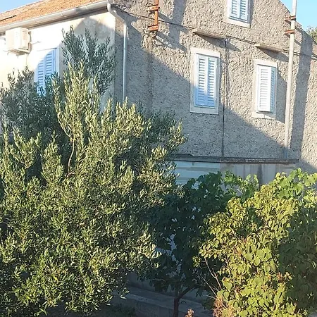 Apartment Pepe Banj